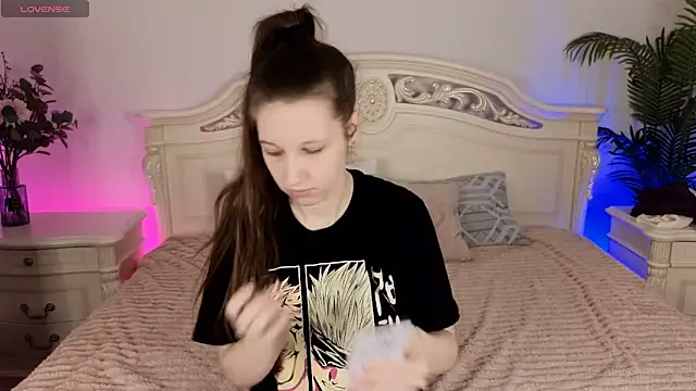 Snapshot of ur_kitty__ chatting on 10.01.25 ur kitty online show from 10.01.25