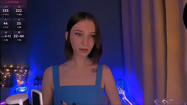 ellaamber online show from 01.20.25