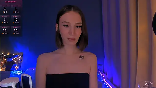 ellaamber online show from 01.24.25