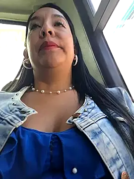 Bella keny online show from 01.21.25