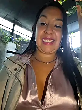 Bella keny online show from 02.15.25