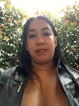 Bella keny online show from 03.20.25