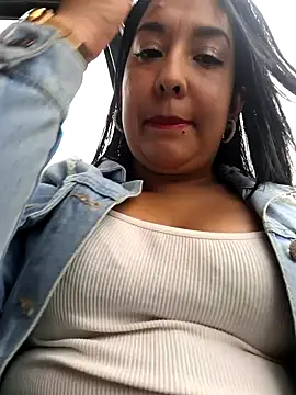 Bella keny online show from 10.10.25