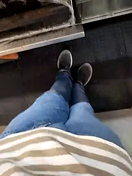 A man in public online show from 09.13.25