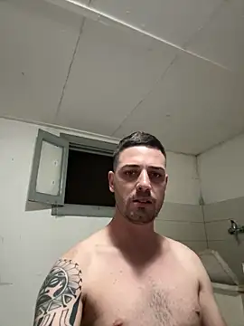 iltoscano95 online show from 09.08.25