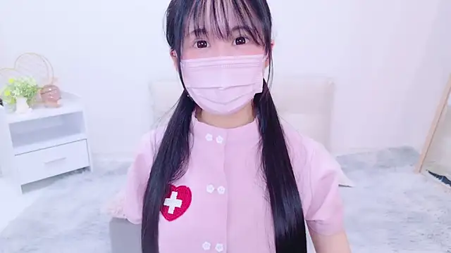 Snapshot of chihiro_ri chatting on 01.03.25 chihiro ri online show from 01.03.25