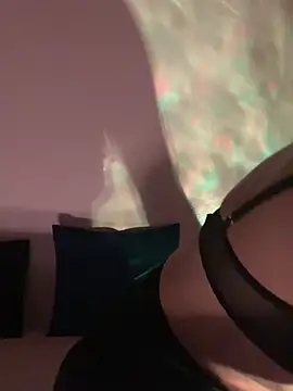 Snapshot of Jumanaa chatting on 01.11.26 Jumanaa online show from 01.11.26