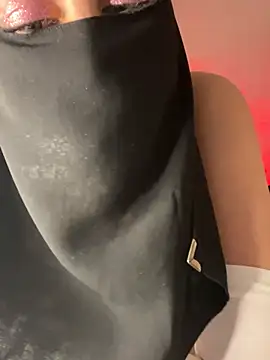 Snapshot of Jumanaa chatting on 01.15.26 Jumanaa online show from 01.15.26