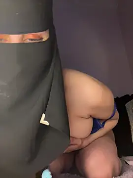 Snapshot of Jumanaa chatting on 03.12.26 Jumanaa online show from 03.12.26