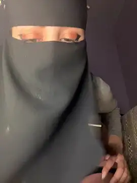 Snapshot of Jumanaa chatting on 03.28.26 Jumanaa online show from 03.28.26