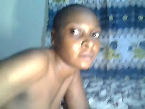 Midnight Clique  online show from 12.04.25