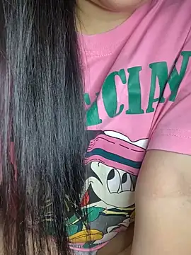 Snapshot of Julibeng chatting on 12.10.24 Julibeng online show from 12.10.24