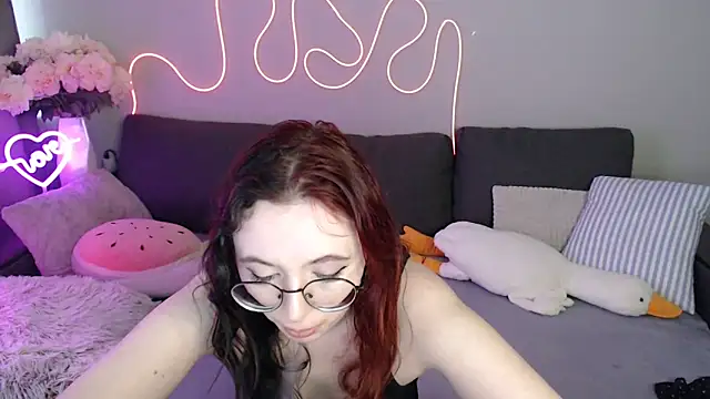 Mini Diva online show from 06.27.26