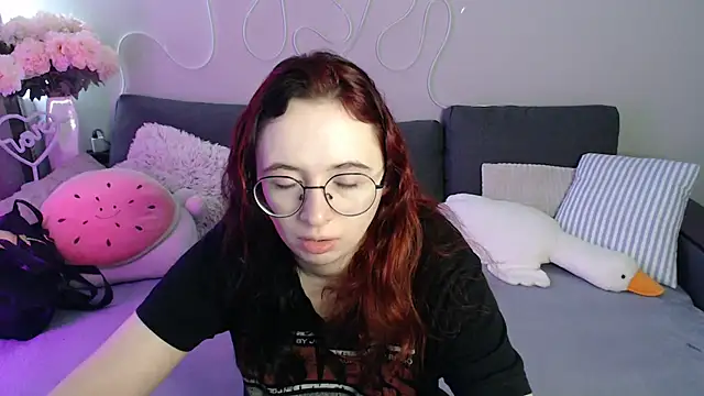 Mini Diva online show from 07.05.26