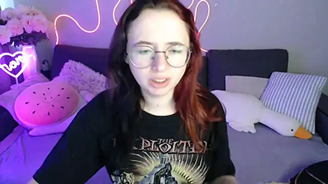 Mini Diva online show from 07.10.26
