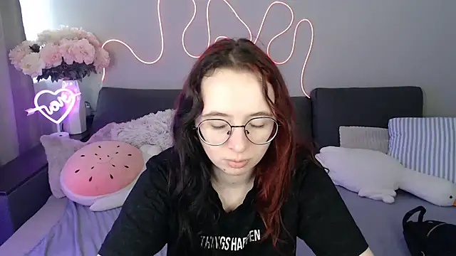 Mini Diva online show from 07.31.26