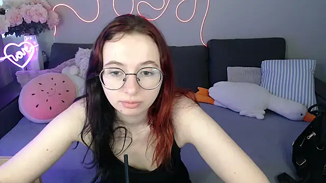 Mini Diva online show from 08.01.26