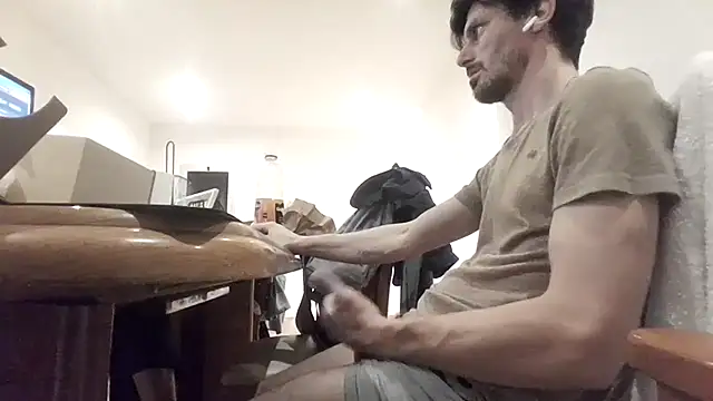 nicolaaaaas online show from 03.19.25