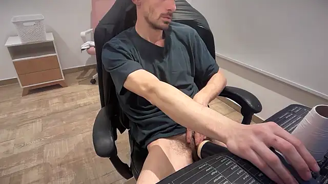 nicolaaaaas online show from 09.09.25