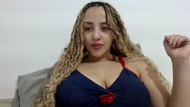 Snapshot of mineiraaprivacy chatting on 01.22.25 mineiraaprivacy online show from 01.22.25