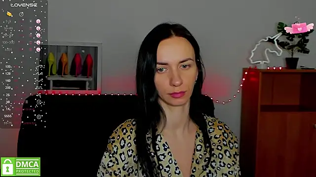 Snapshot of annakillianox chatting on 02.04.25 annakillianox online show from 02.04.25