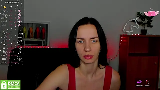 Snapshot of annakillianox chatting on 02.04.25 annakillianox online show from 02.04.25