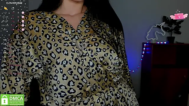 Snapshot of annakillianox chatting on 02.08.25 annakillianox online show from 02.08.25