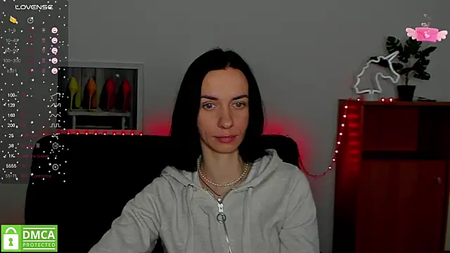 Snapshot of annakillianox chatting on 02.19.25 annakillianox online show from 02.19.25