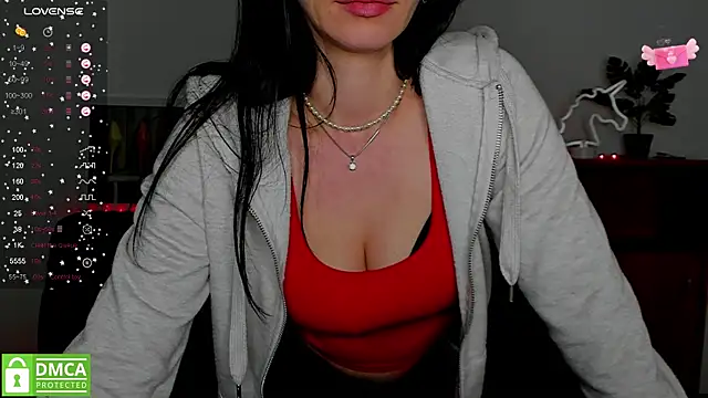 Snapshot of annakillianox chatting on 02.19.25 annakillianox online show from 02.19.25