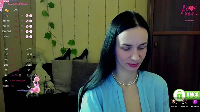 Snapshot of annakillianox chatting on 03.01.25 annakillianox online show from 03.01.25