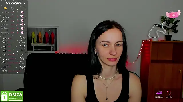 Snapshot of annakillianox chatting on 03.07.25 annakillianox online show from 03.07.25