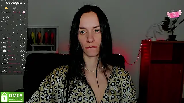 Snapshot of annakillianox chatting on 03.14.25 annakillianox online show from 03.14.25