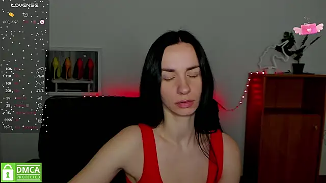 Snapshot of annakillianox chatting on 03.19.25 annakillianox online show from 03.19.25