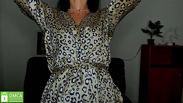 Snapshot of annakillianox chatting on 09.27.25 annakillianox online show from 09.27.25