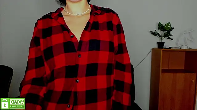 Snapshot of annakillianox chatting on 10.07.25 annakillianox online show from 10.07.25