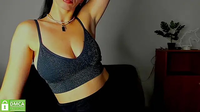 Snapshot of annakillianox chatting on 11.16.25 annakillianox online show from 11.16.25