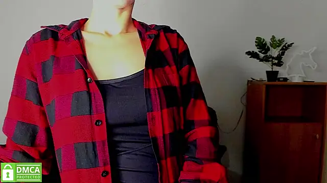 Snapshot of annakillianox chatting on 11.20.25 annakillianox online show from 11.20.25