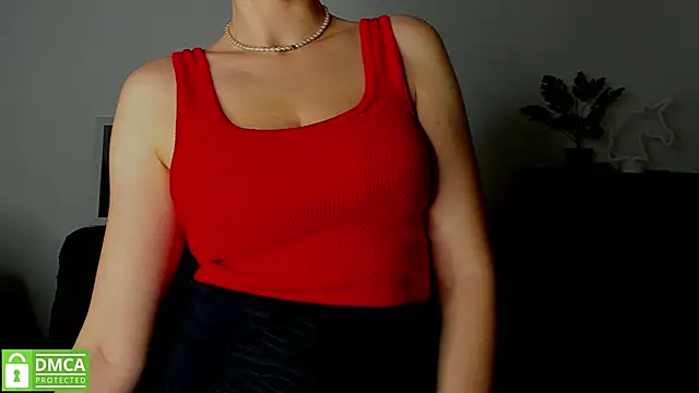 Snapshot of annakillianox chatting on 11.30.25 annakillianox online show from 11.30.25