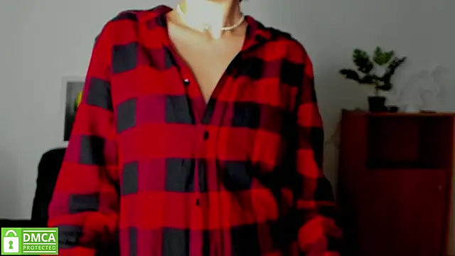 Snapshot of annakillianox chatting on 12.02.25 annakillianox online show from 12.02.25