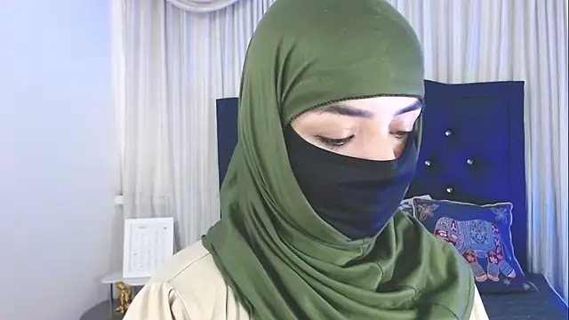 Uzra hayed online show from 12.22.25