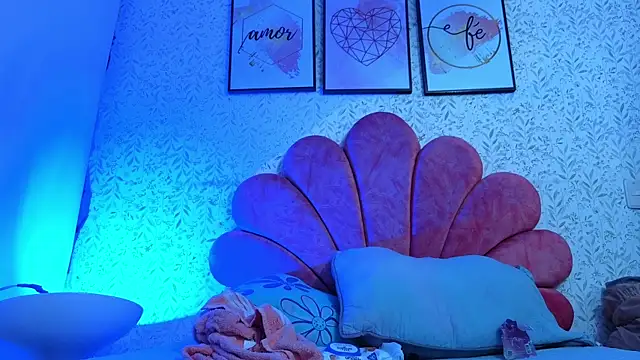 luly pink online show from 07.30.26