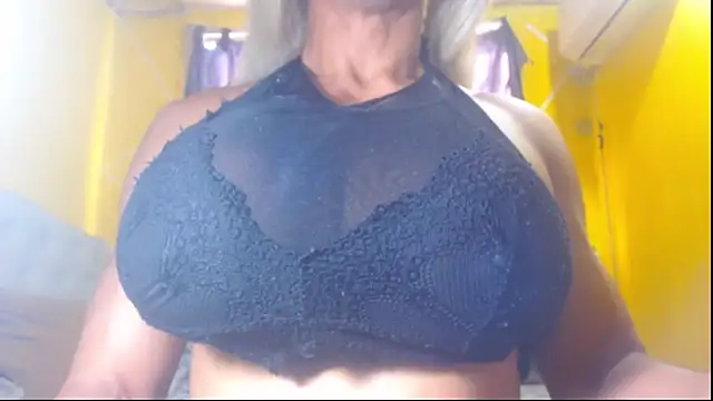 DanielaMuscleTS online show from 01.14.25