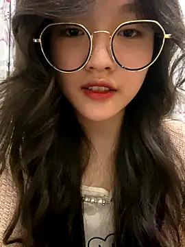 Snapshot of Krixxi22 chatting on 12.02.24 Krixxi22 online show from 12.02.24