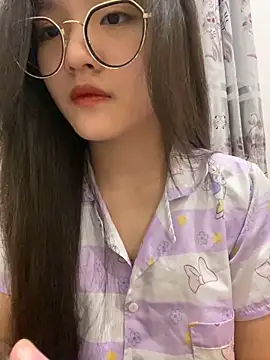 Krixxi22 online show from 12.09.24