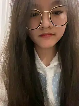 Snapshot of Krixxi22 chatting on 01.19.25 Krixxi22 online show from 01.19.25