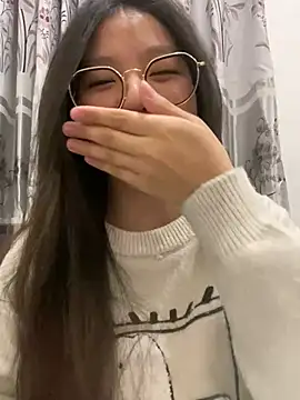 Krixxi22 online show from 02.23.25