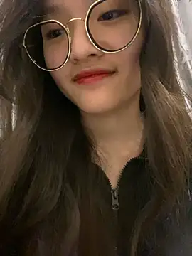 Snapshot of Krixxi22 chatting on 02.24.25 Krixxi22 online show from 02.24.25