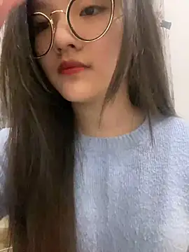 Krixxi22 online show from 02.26.25