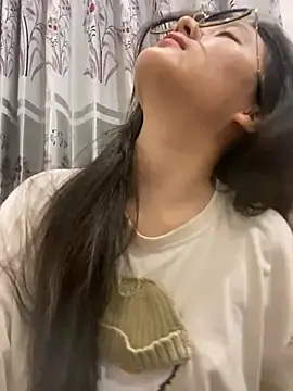 Krixxi22 online show from 03.16.25