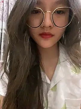 Snapshot of Krixxi22 chatting on 03.19.25 Krixxi22 online show from 03.19.25